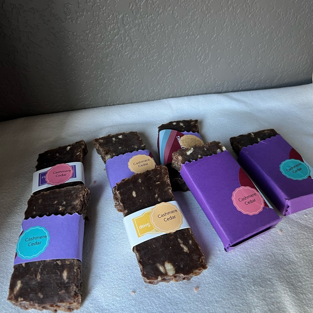Cashmere Cedar Soap Bar 1 count! - Picture 2 of 12